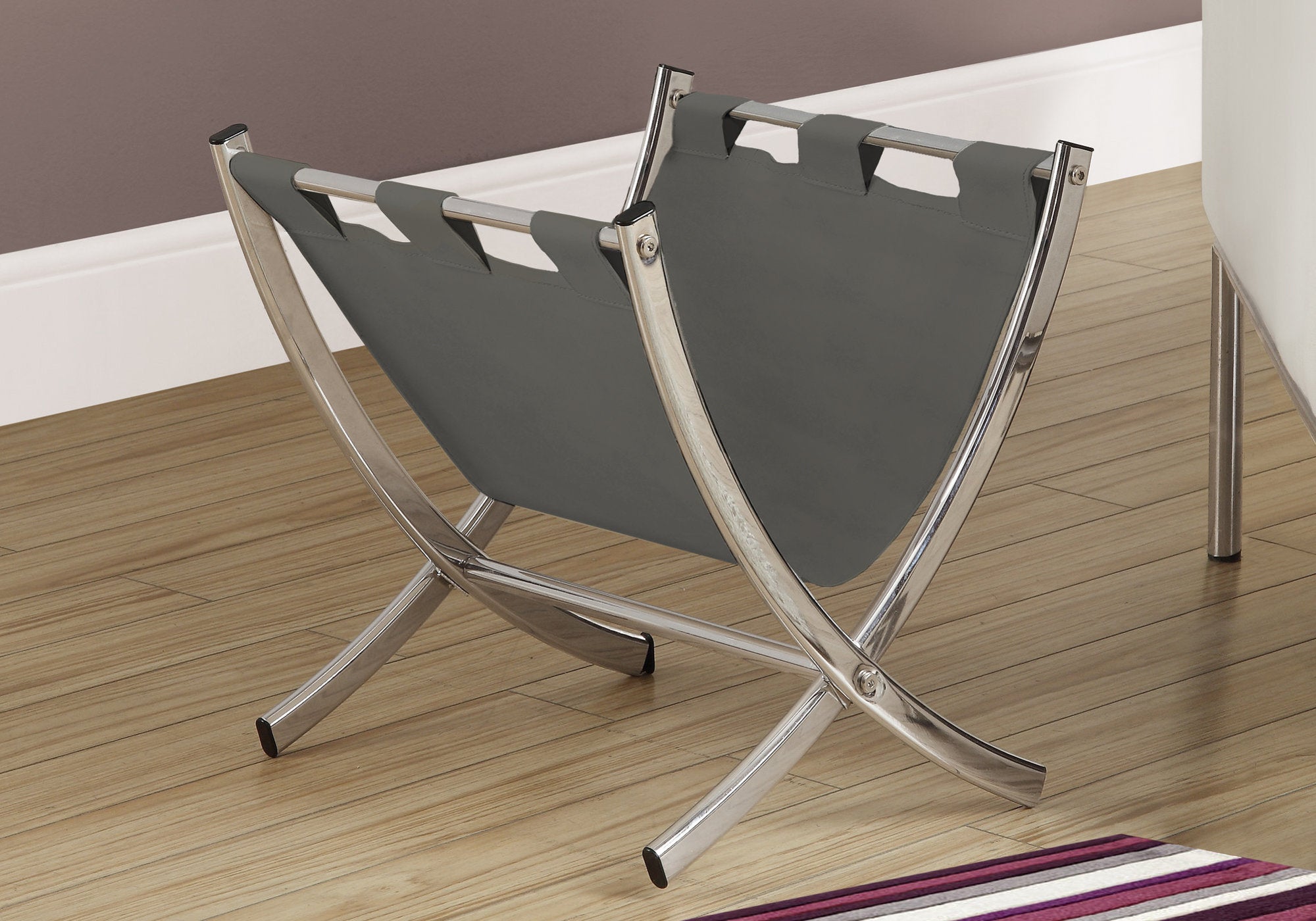 Magazine Rack - Grey Leather-Look / Chrome Metal