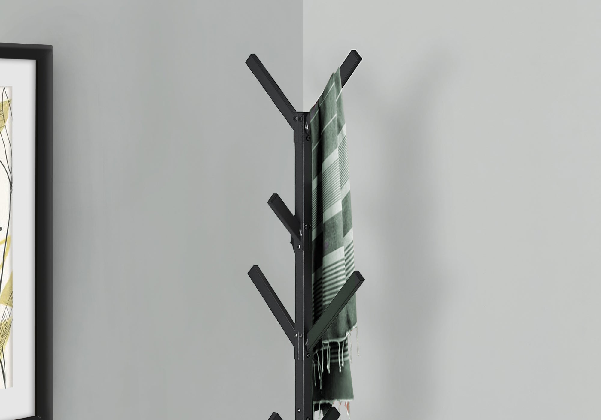 Coat Rack - 70H / Black Metal
