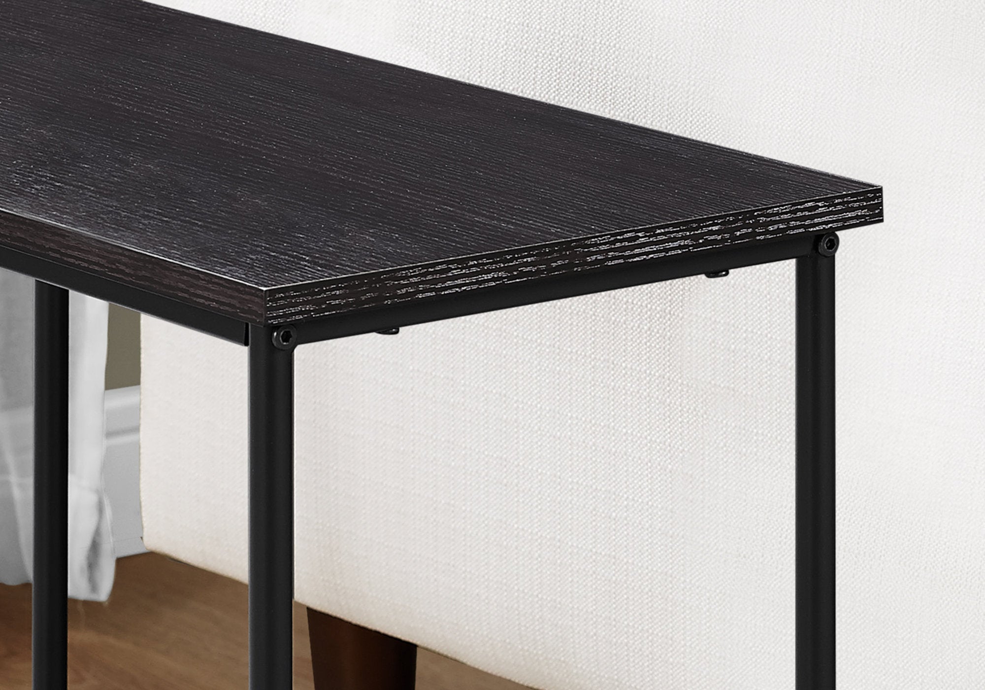 Accent Table - 22H / Espresso / Black Metal