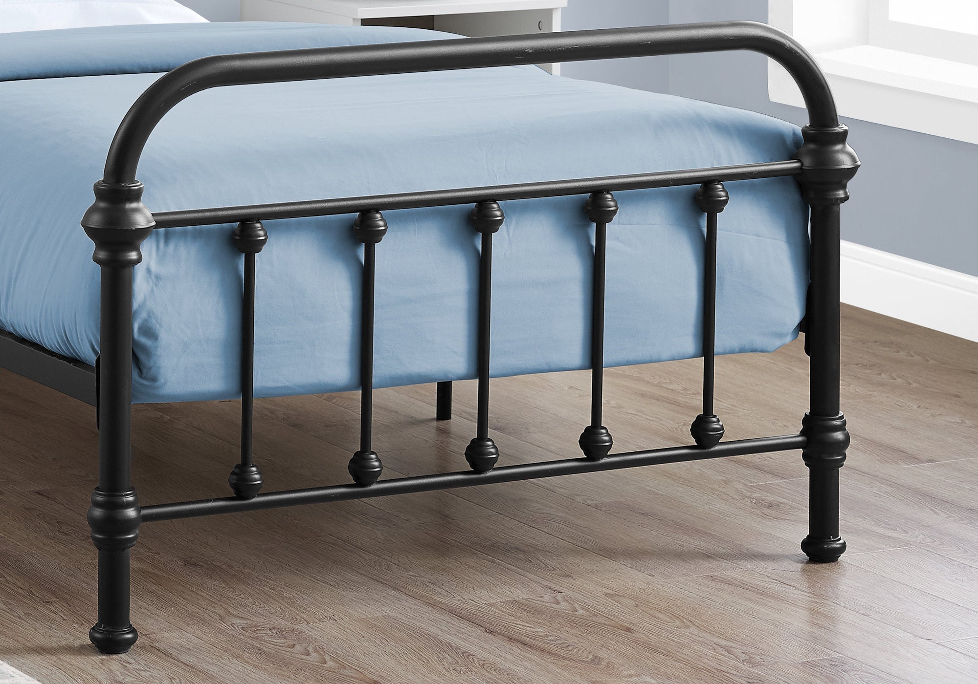Bed - Twin Size / Black Metal Frame Only