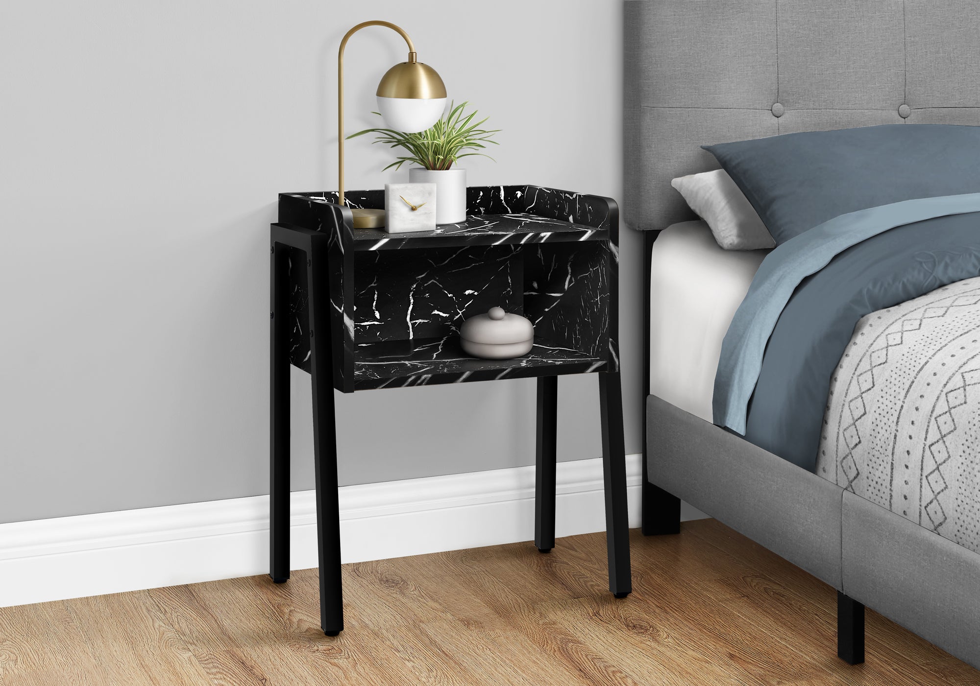 Accent Table - 23H / Black Marble / Black Metal