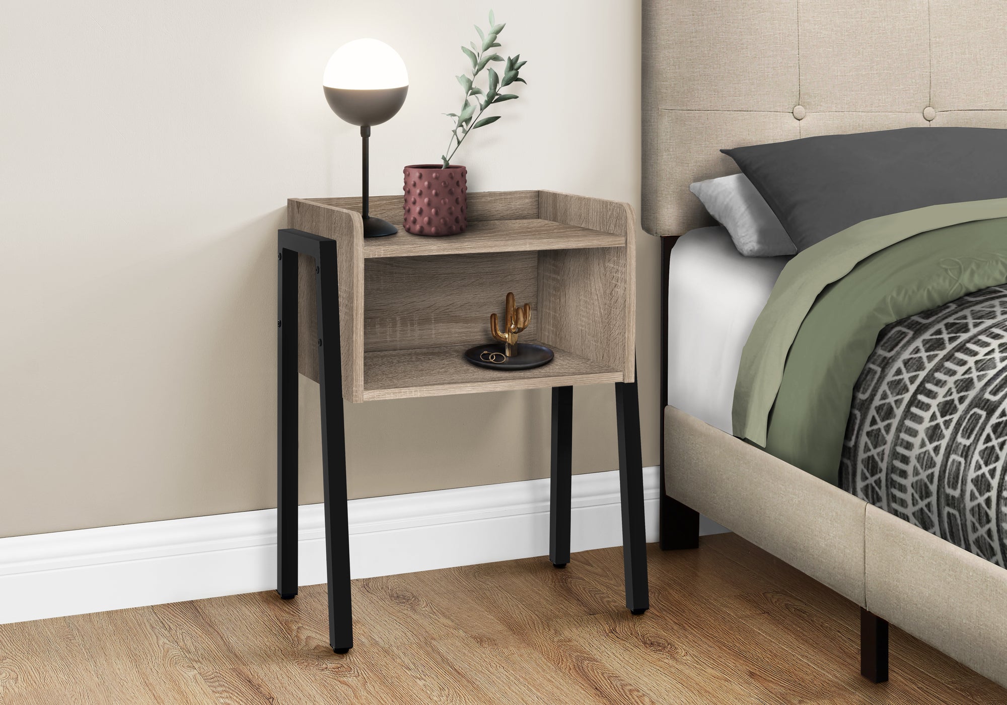 Accent Table - 23H / Dark Taupe / Black Metal