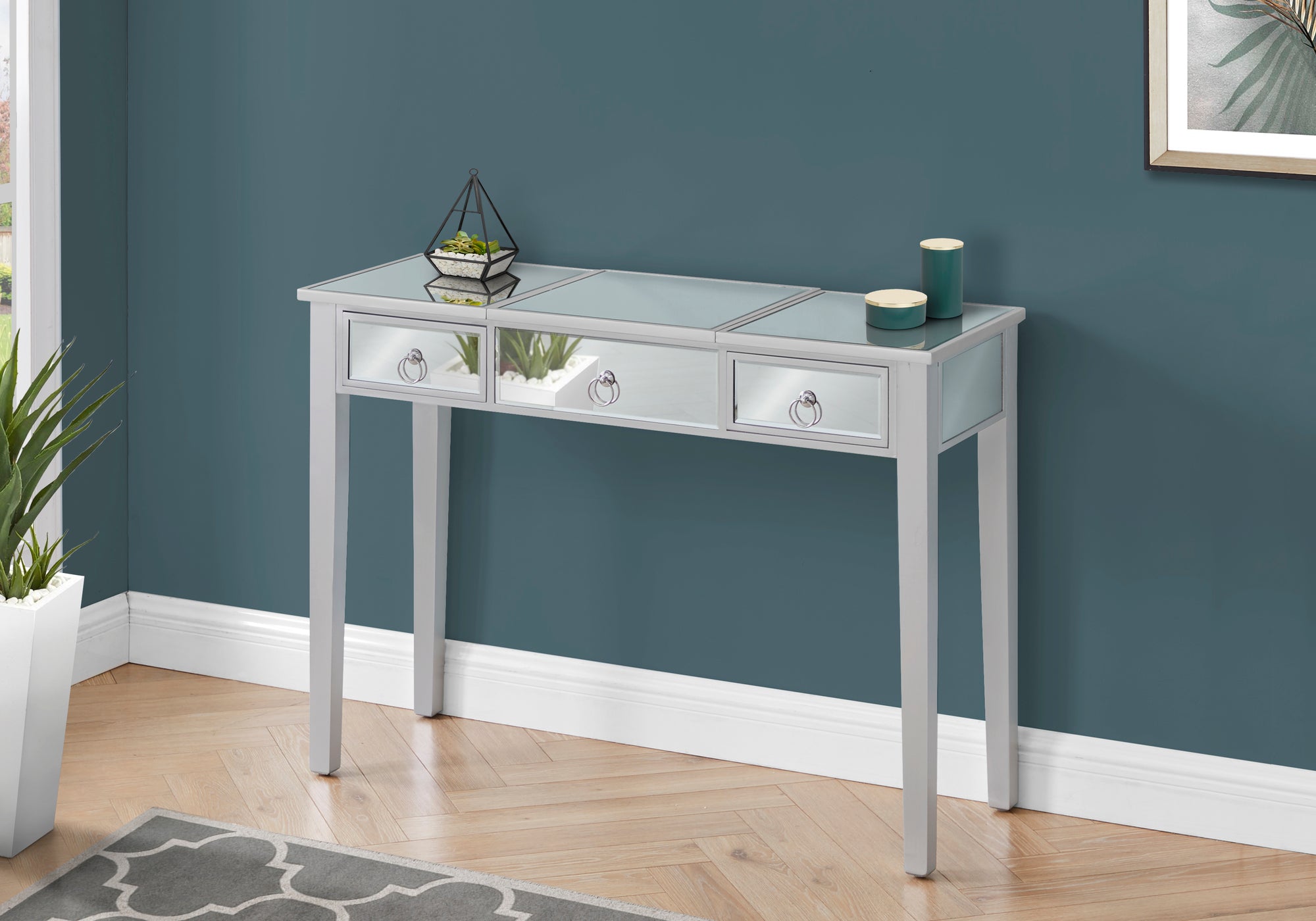 Vanity - 42L / Mirror / Silver With Storage