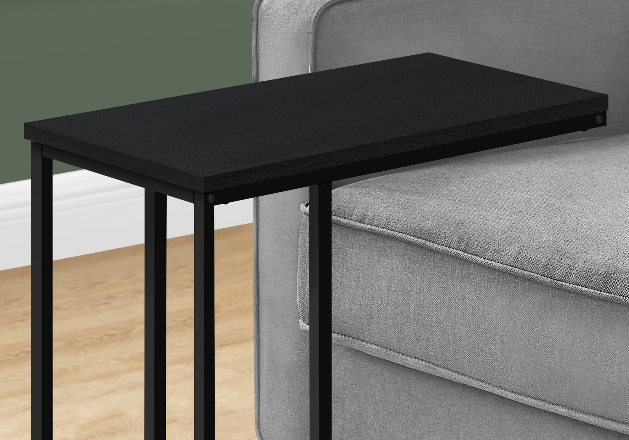 Accent Table - 25H / Black / Black Metal