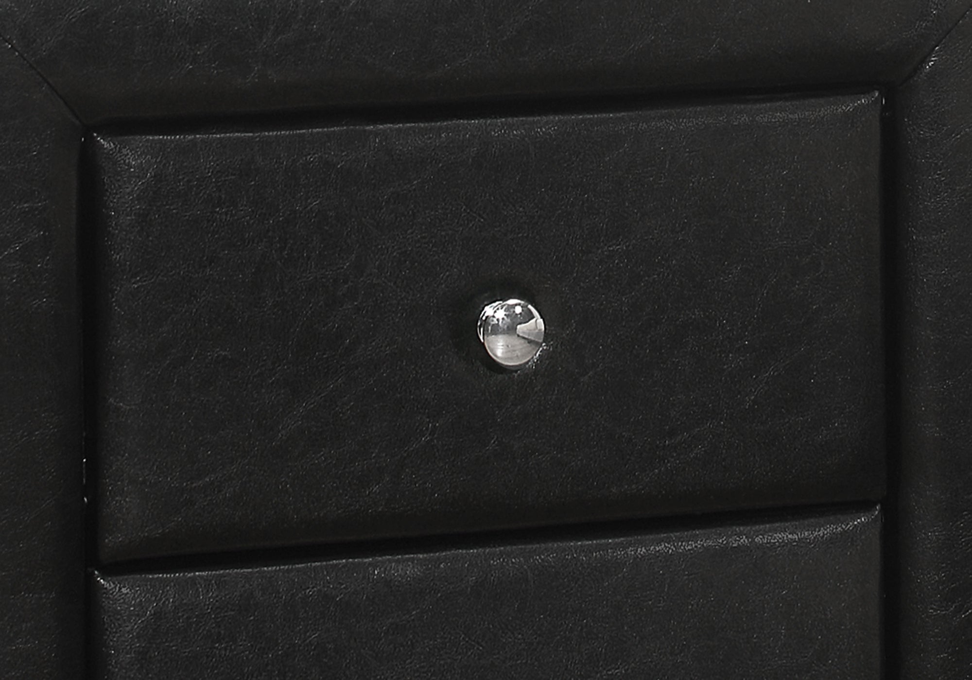 Bedroom Accent - 21H / Black Leather-Look Night Stand