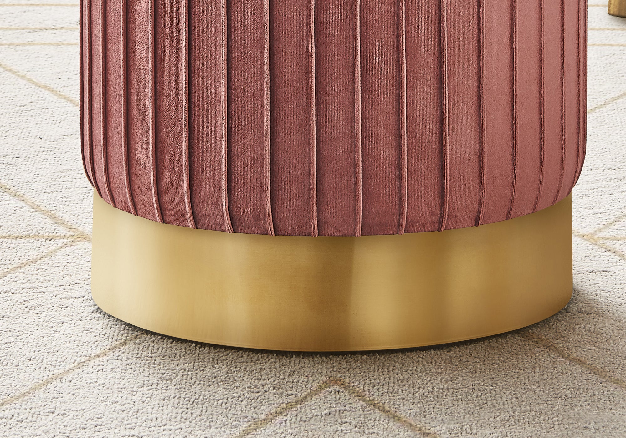 Ottoman - Dark Pink Velvet / Gold Metal Base