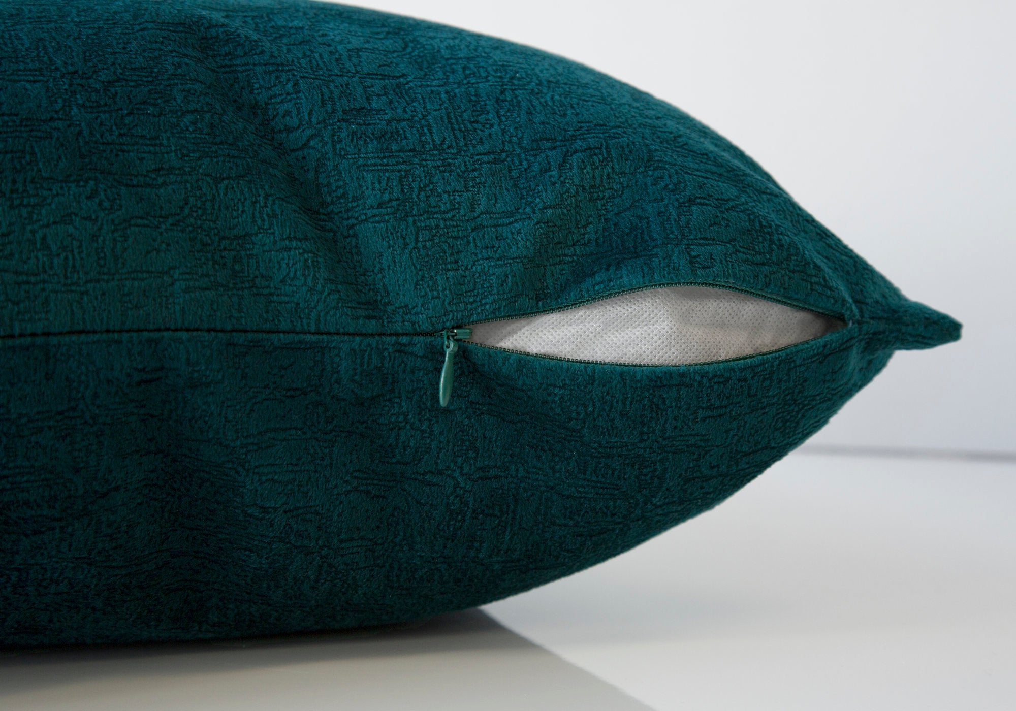 Pillow - 18X 18 / Emerald Green Mosaic Velvet / 2Pcs