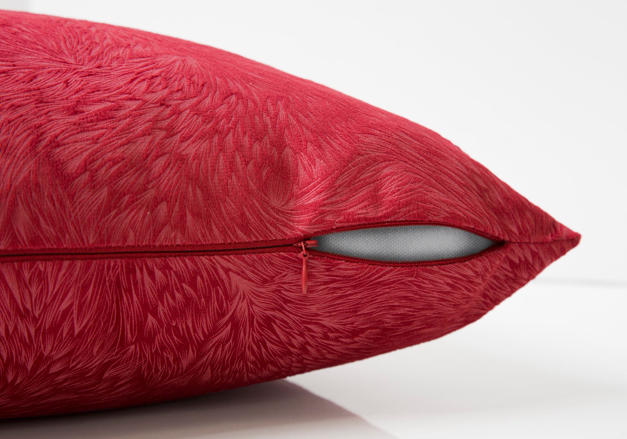 Pillow - 18X 18 / Red Feathered Velvet / 1Pc