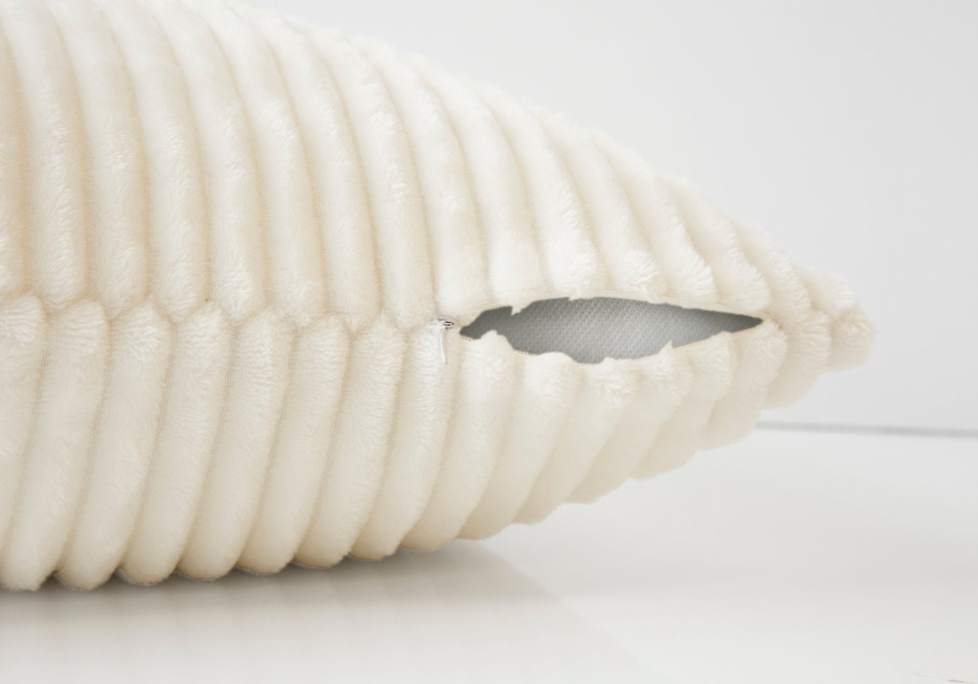 Pillow - 18X 18 / Ivory Ultra Soft Ribbed Style / 1Pc