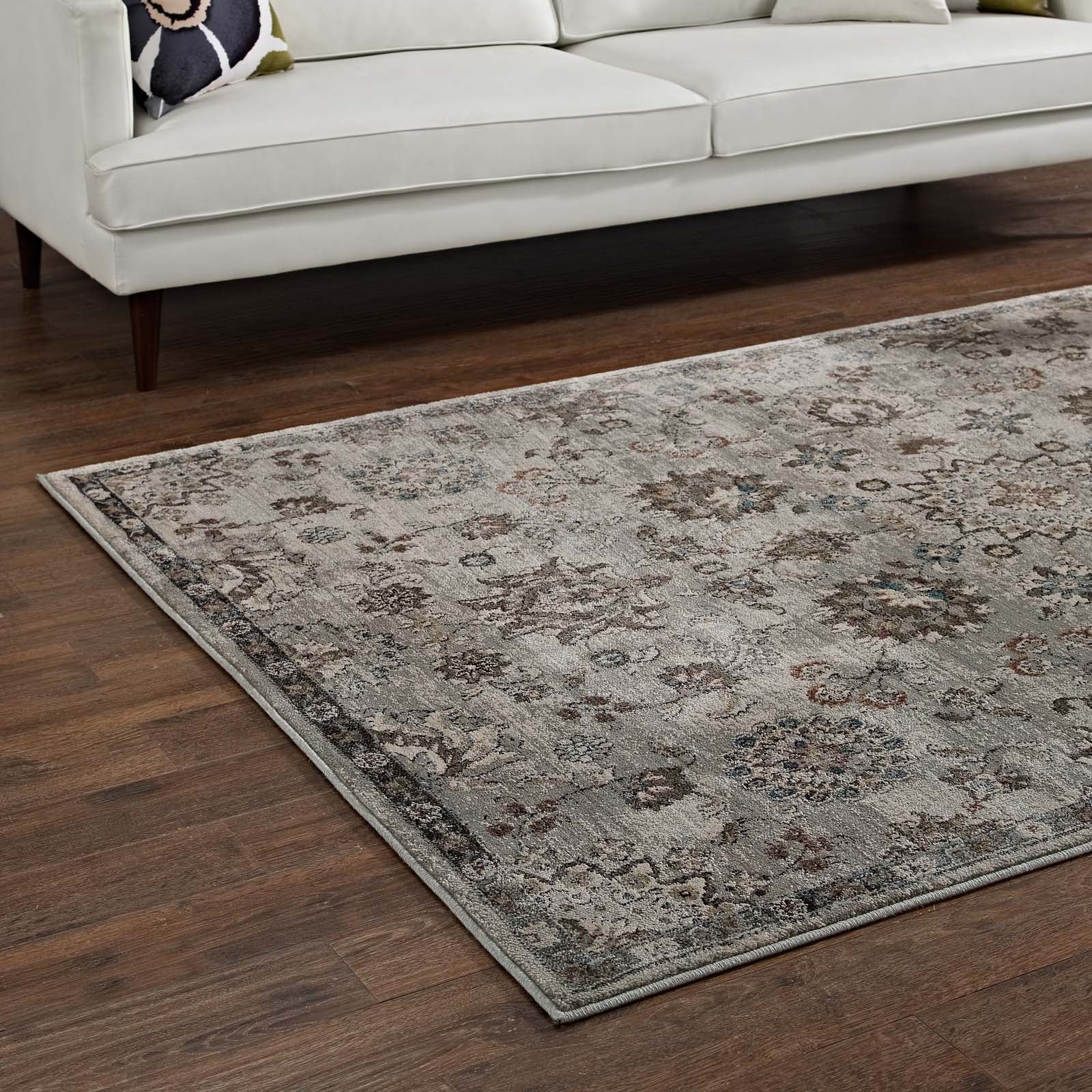 Hana Distressed Vintage Floral
Lattice 5x8 Area Rug