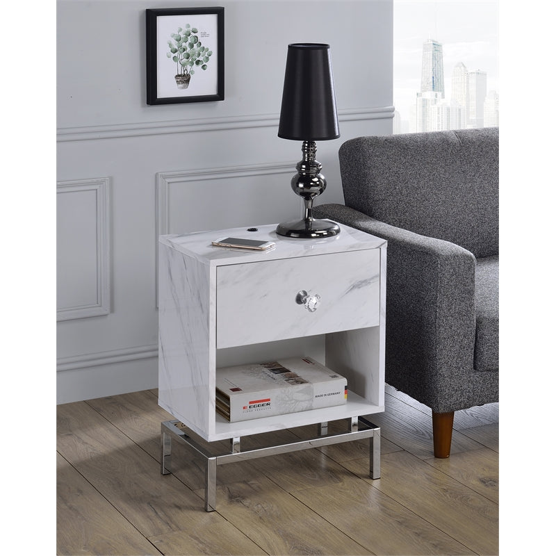 Lyn End Table with USB Port in White Marble