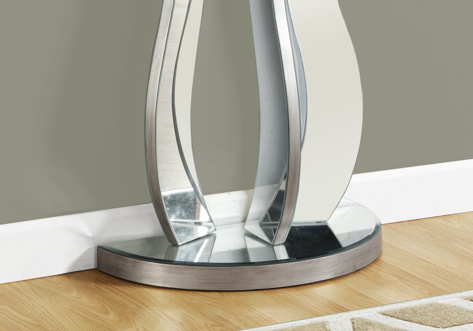Accent Table - 36L / Brushed Silver / Mirror
