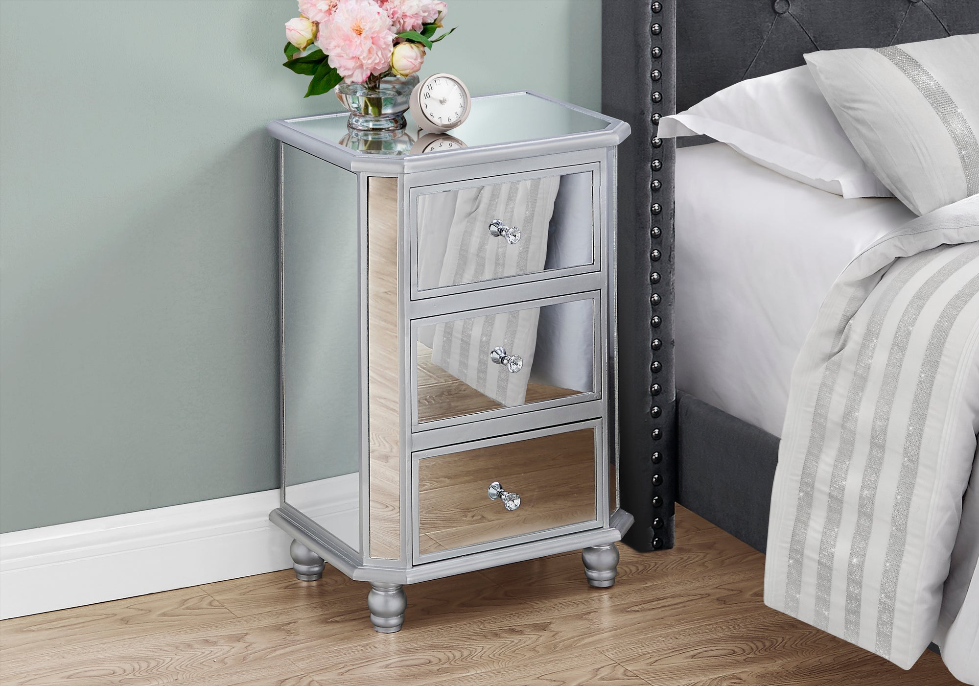 Accent Table - 28H / Mirror / Silver With Storage