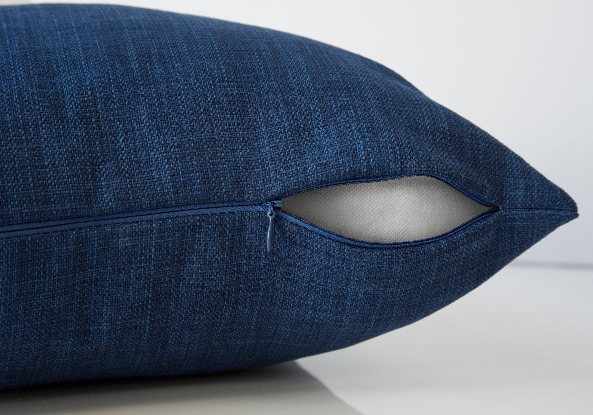Pillow - 18X 18 / Linen Patterned Dark Blue / 1Pc