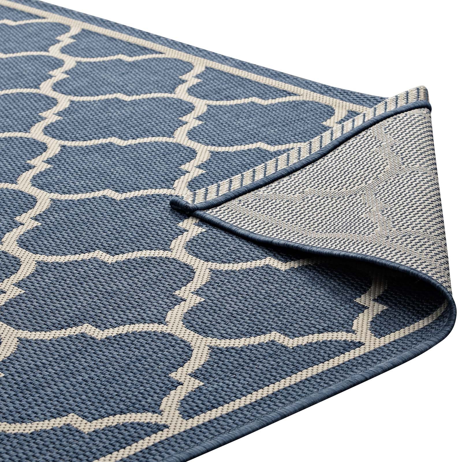 Avena Moroccan Quatrefoil Trellis 8x10 Indoor and Outdoor Area Rug