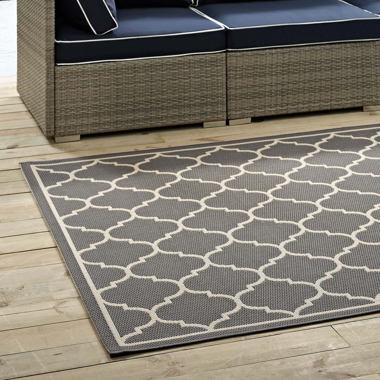 Avena Moroccan Quatrefoil Trellis 5x8 Indoor and Outdoor Area Rug