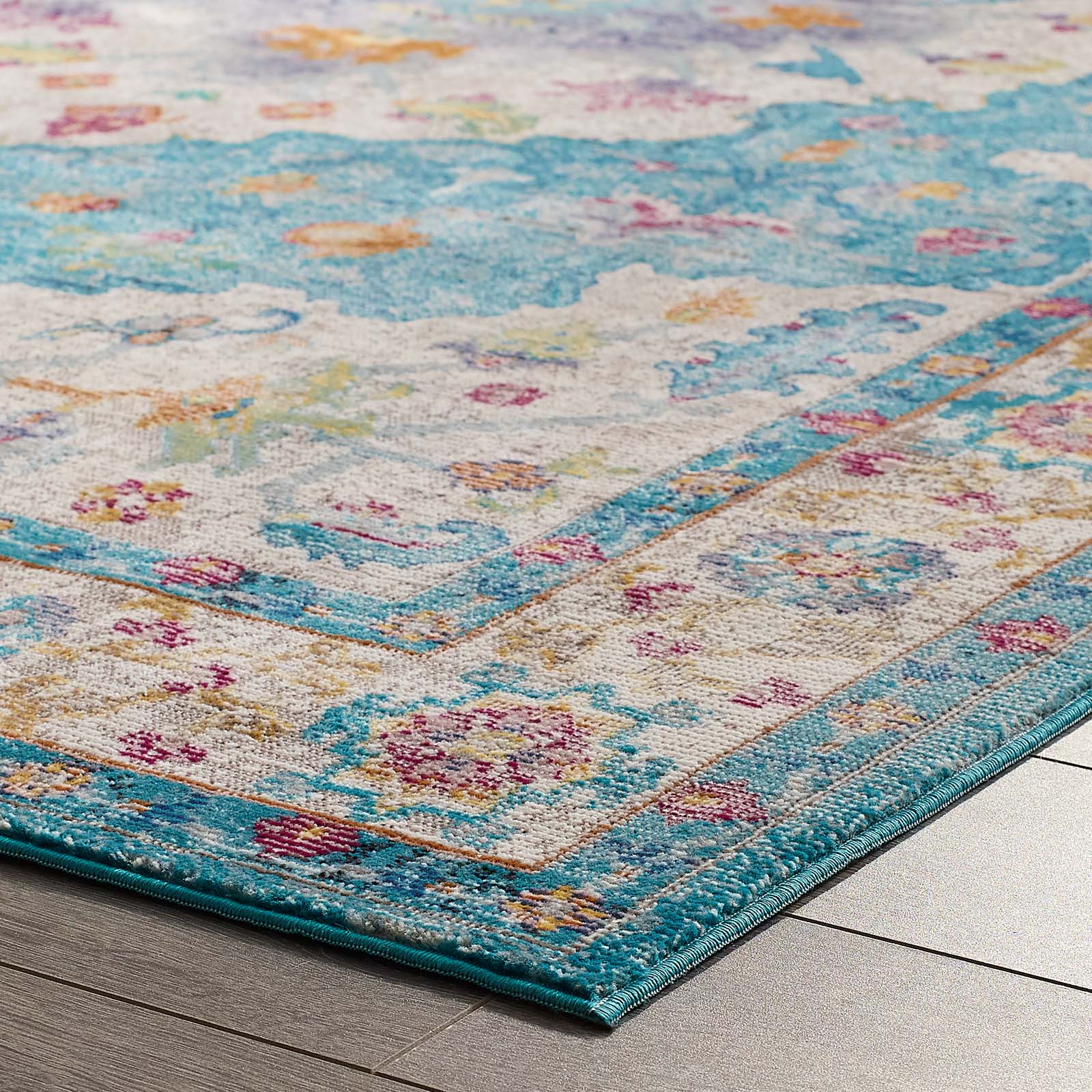 Success Anisah Distressed Floral Persian Medallion 8x10 Area Rug